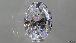 这颗鸡蛋形状的被称为“精彩椭圆钻石”有118.28克拉