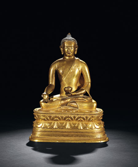 Lot7210 十七世纪 铜鎏金药师佛坐像 高 27.5cm