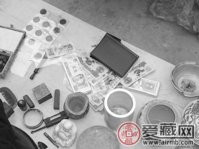 古玩市场钱币