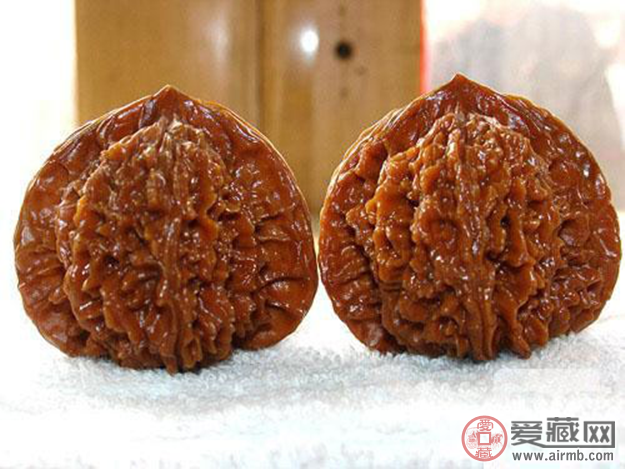 文玩核桃保养图片与价格