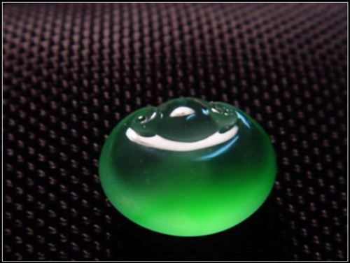 组图:哪些收藏品只赚不赔 黄龙玉五年涨千倍