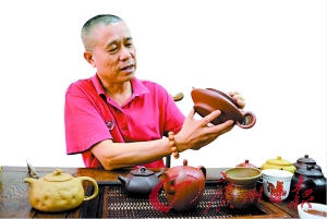 收藏之乐在于仔细玩味。